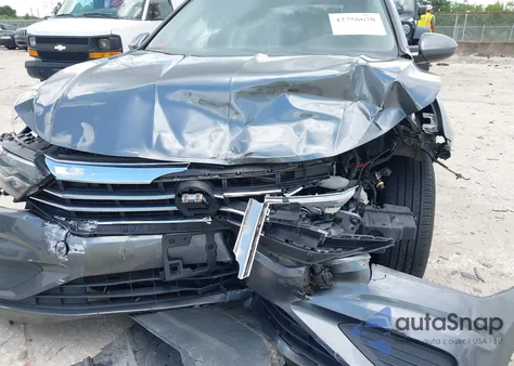 2021 Volkswagen Jetta 1.4T R-Line/1.4T S/1.4T Se из США, поврежденный, VIN 3VWC57BU0MM035712